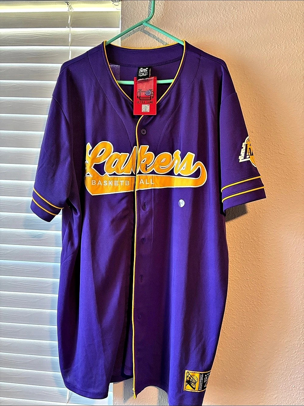 Ultra Game Los Angeles Lakers NBA Button-Up Baseball Jersey Purple & Yellow XL